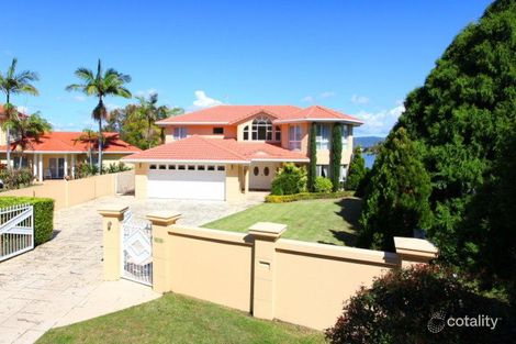 Property photo of 126 Port Jackson Boulevard Clear Island Waters QLD 4226
