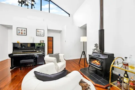 Property photo of 100 Rainforest Road Chevallum QLD 4555