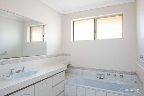 Property photo of 6 Bracklemann Drive Boulder WA 6432