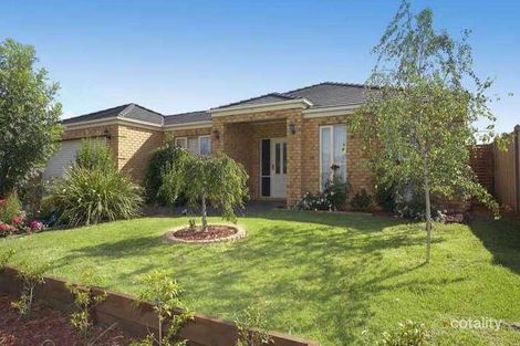 12 Marsh Gr, Berwick, VIC 3806