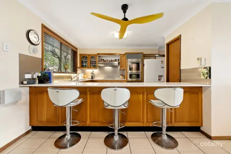 Property photo of 3 Orlando Close Eleebana NSW 2282