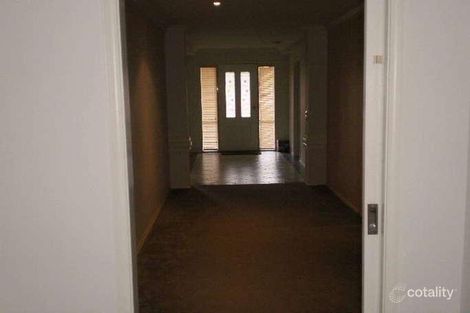 Property photo of 68 Scarlet Street Mordialloc VIC 3195