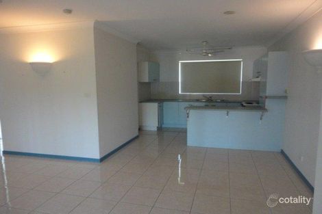 Property photo of 9/16-18 Springfield Crescent Manoora QLD 4870