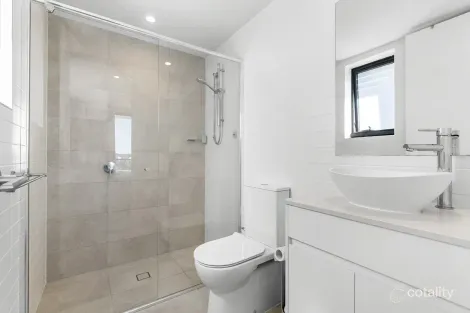 Property photo of 10/83 Bride Street Wynnum QLD 4178