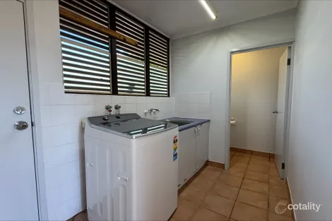 Property photo of 2 Glebe Place Kirwan QLD 4817