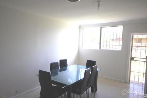 Property photo of 842 The Horsley Drive Smithfield NSW 2164