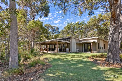 27 Grove Park Tce, Quindalup, WA 6281