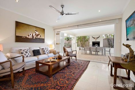 Property photo of 14 Vaucluse Place Bundall QLD 4217