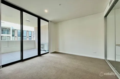 Property photo of 32 Civic Way Rouse Hill NSW 2155