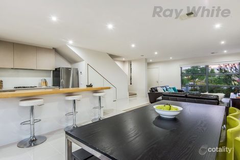 Property photo of 24 Ashberg Drive Waterways VIC 3195