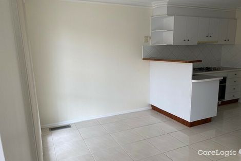 Property photo of 4/8 Weyburn Place Avondale Heights VIC 3034