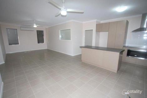 Property photo of 4 Emu Link Baynton WA 6714
