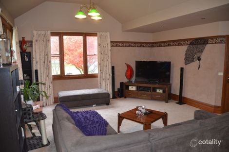 Property photo of 17 Railway Avenue Bright VIC 3741