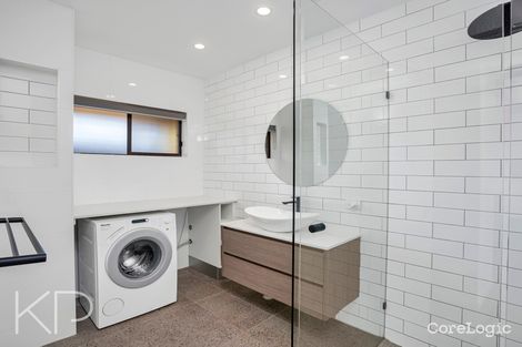Property photo of 4/39 Chelsea Avenue Broadbeach QLD 4218