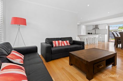 Property photo of 7 Meadow Avenue Rye VIC 3941
