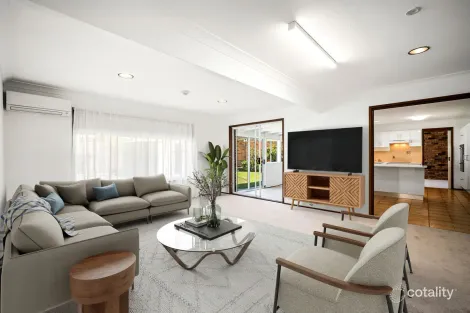 Property photo of 20 Phoenix Place Illawong NSW 2234