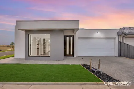 Property photo of 39 Celestial Circuit Tarneit VIC 3029