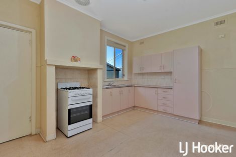 Property photo of 13 Ey Grove Evanston SA 5116