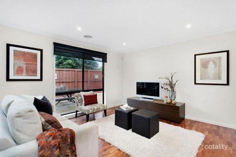 Property photo of 2/71 Lahona Avenue Bentleigh East VIC 3165