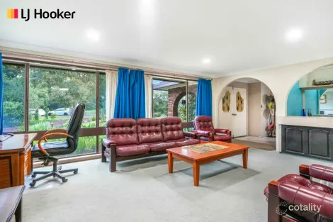 Property photo of 3 Melaleuca Place Bomaderry NSW 2541