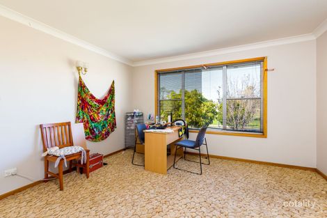 Property photo of 62 Alexandra Avenue Rutherford NSW 2320