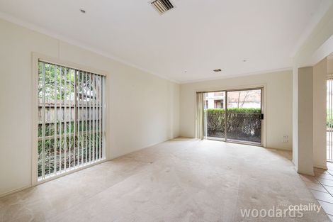Property photo of 6 Mintleaf Grove Mitcham VIC 3132