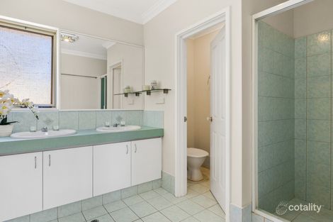 Property photo of 4 Quirk Dale Winthrop WA 6150