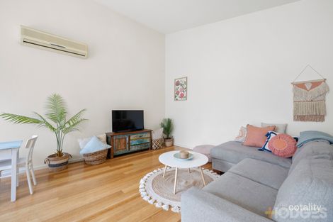 Property photo of 2/440 Hampton Street Hampton VIC 3188