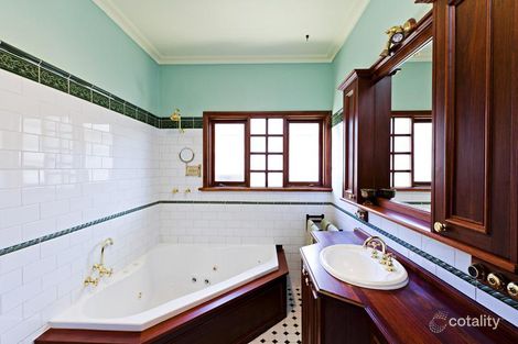 Property photo of 8 McCracken Avenue Pascoe Vale VIC 3044
