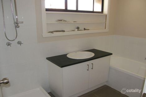 Property photo of 1/58 Oriole Drive Werribee VIC 3030
