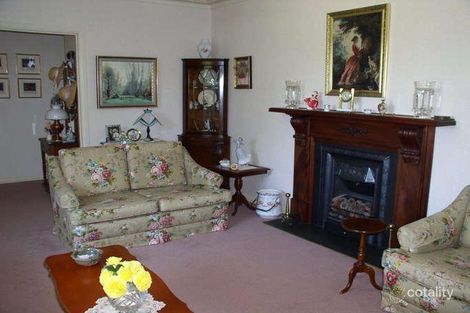 Property photo of 12 Thackeray Court Croydon VIC 3136