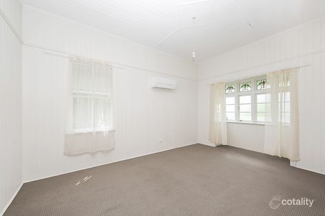 Property photo of 46 Chiswick Road Bardon QLD 4065