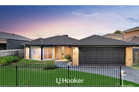 Property photo of 10 Strabane Way Hampton Park VIC 3976
