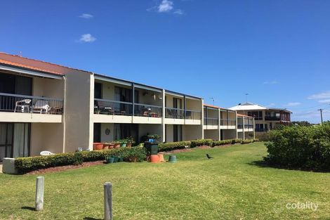 2/24 Halls Head Pde, Halls Head, WA 6210