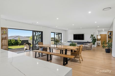 21 Parklands Way, Orange, NSW 2800
