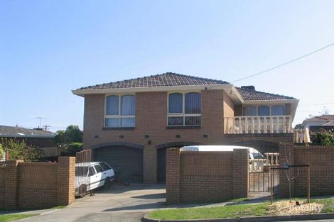 Property photo of 2 Rishon Avenue Blackburn South VIC 3130