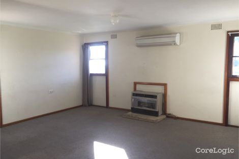 Property photo of 1 Weeroona Place Cowra NSW 2794
