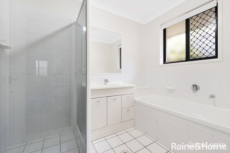 Property photo of 8 Alpena Close Carindale QLD 4152