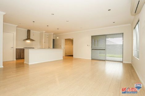 12 Marker Dr, Yanchep, WA 6035