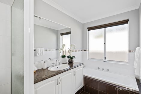 Property photo of 20 Rees Place Wannanup WA 6210