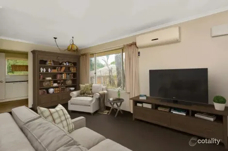 Property photo of 72 Katandra Crescent Bellbird Park QLD 4300