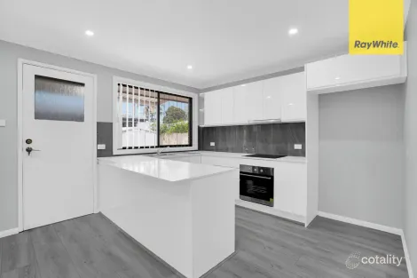 Property photo of 3 Whitcroft Place Oxley Park NSW 2760