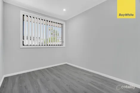 Property photo of 3 Whitcroft Place Oxley Park NSW 2760