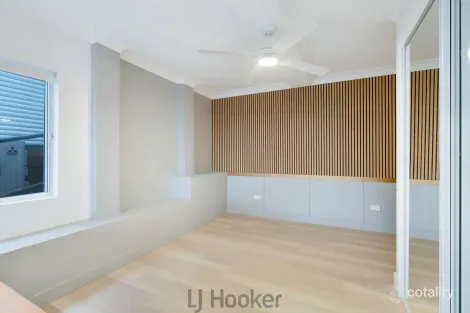 Property photo of 56 Bareki Road Eleebana NSW 2282