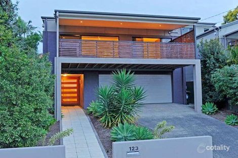 123 Martha St, Camp Hill, QLD 4152