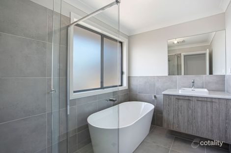 Property photo of 2 Smokebush Avenue Leppington NSW 2179