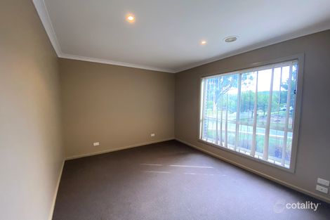 Property photo of 2 Billson Place Glenroy NSW 2640
