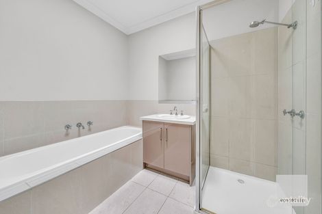 Property photo of 13 Beaconsfield Lane Caroline Springs VIC 3023