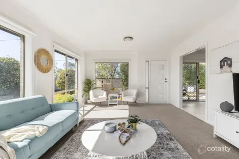 Property photo of 1/15 Warrandyte Road Langwarrin VIC 3910