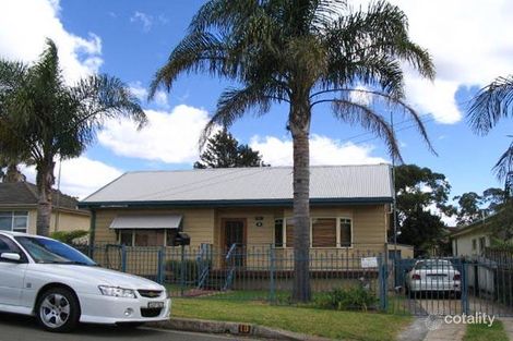 Property photo of 19 Devonshire Crescent Oak Flats NSW 2529